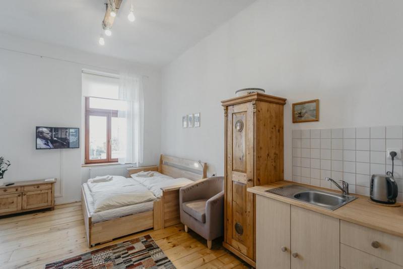 Apartman 3, Suvorovova 158 Cesky Brod Luaran gambar